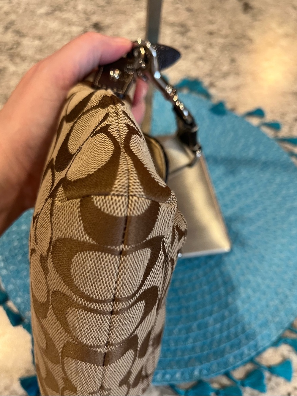 Coach Signature Crossbody - Picture 6 of 15